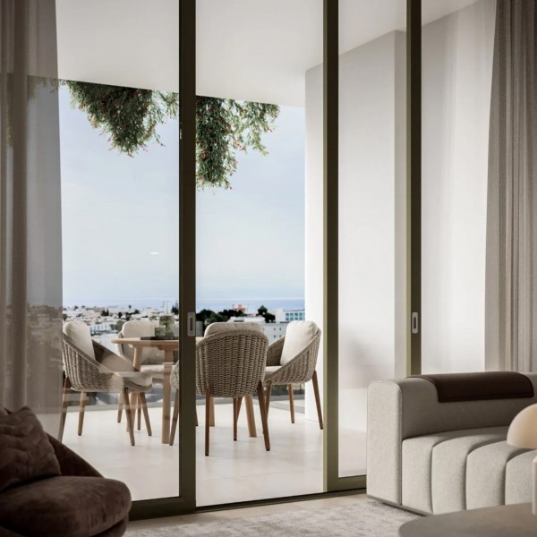 Luxury Central Living 